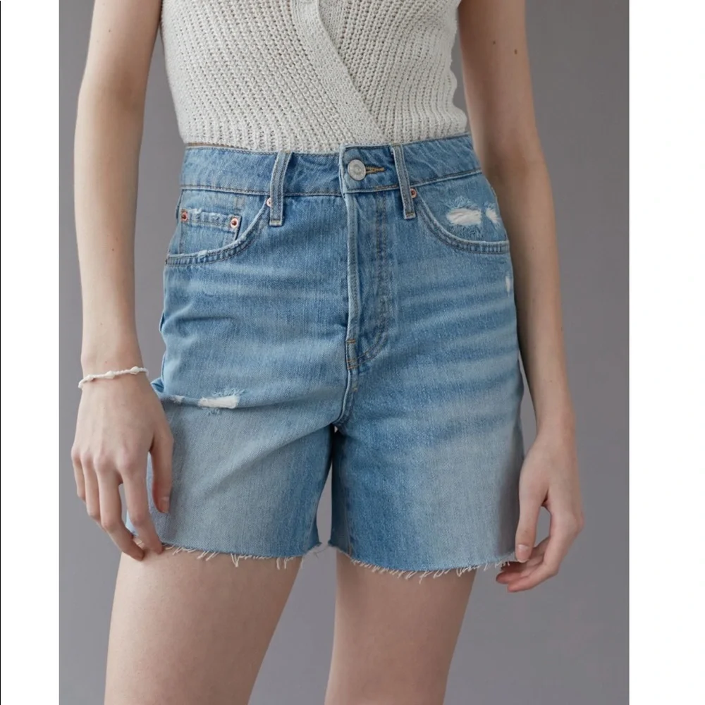 NWT UO ‘90s Long Denim Shorts